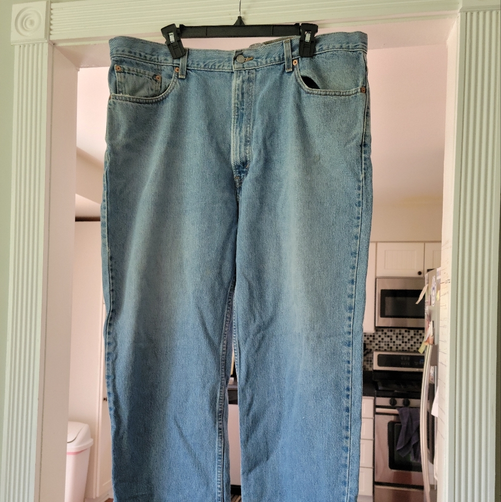 Mens relaxed fit Levis 550. 40x30